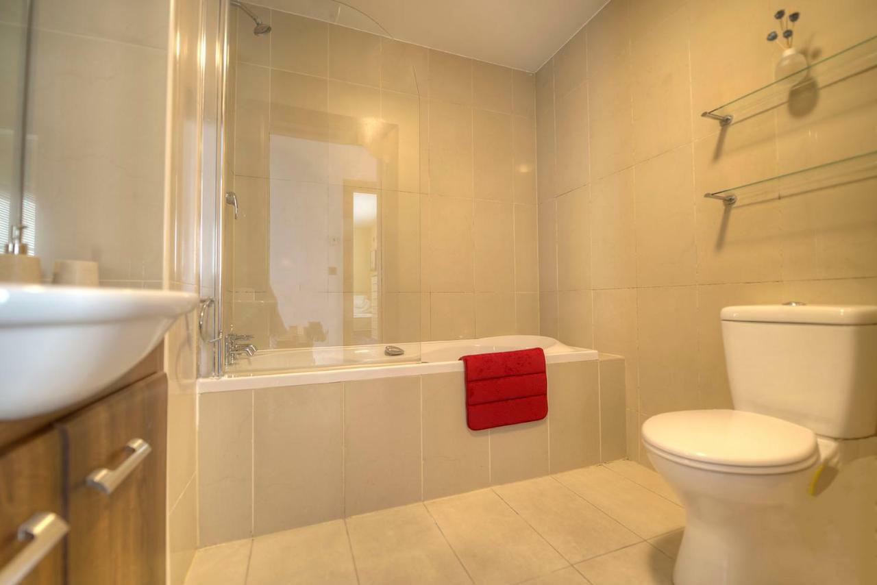 Tur An Tsaile - Galway Lakeside Apartments المظهر الخارجي الصورة